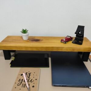 Mesa para monitor o adorno en la ofcina
