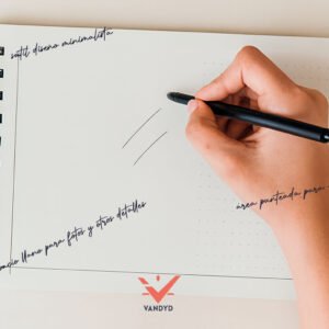 parte interna de la book brand para que anotes y tengas documentado toda la información de tu marca y no vuelvas a perder el hilo